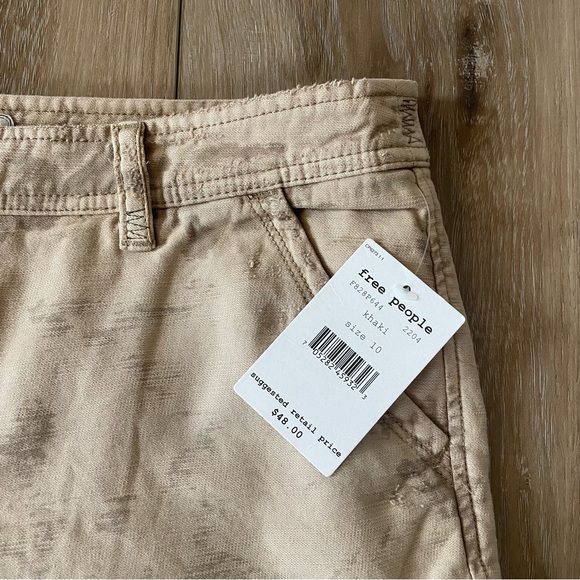 Free People Distressed Cutoff Short - Picture 10 of 13